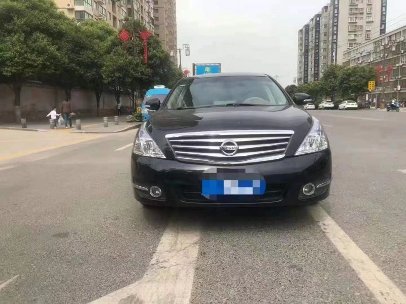 咸陽10年日產天籟1