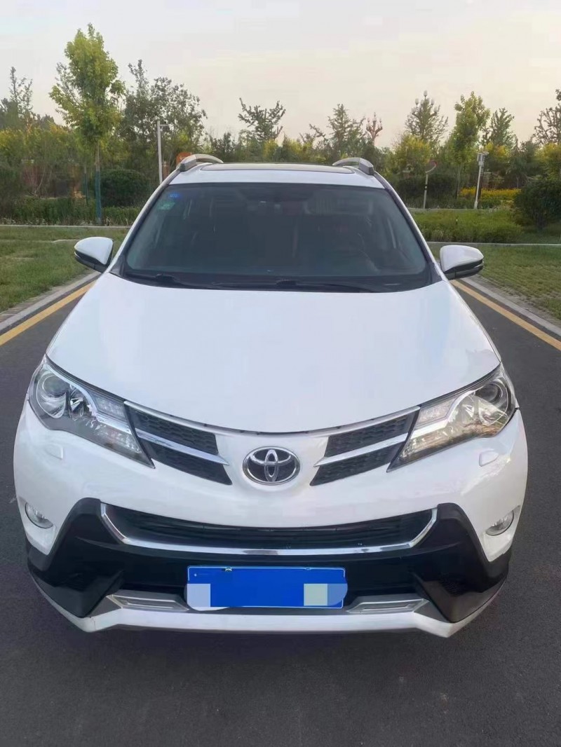 潍坊13年丰田RAV4荣放1