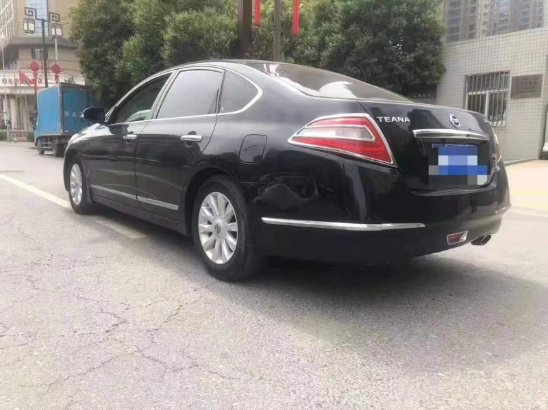 西安10年日產奇駿4