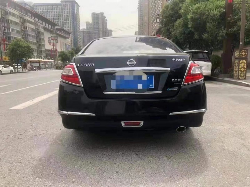 西安10年日產奇駿6