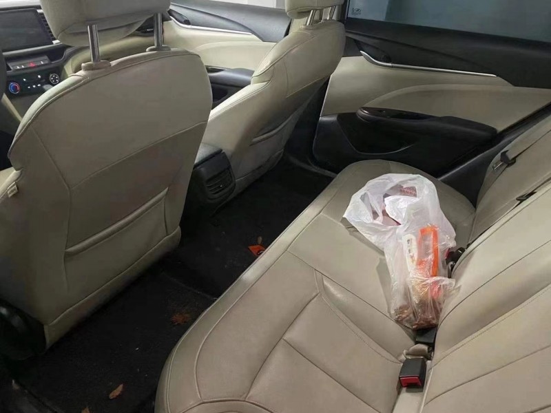 宜春18年别克英朗3