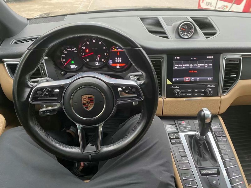 济南16年保时捷Macan6