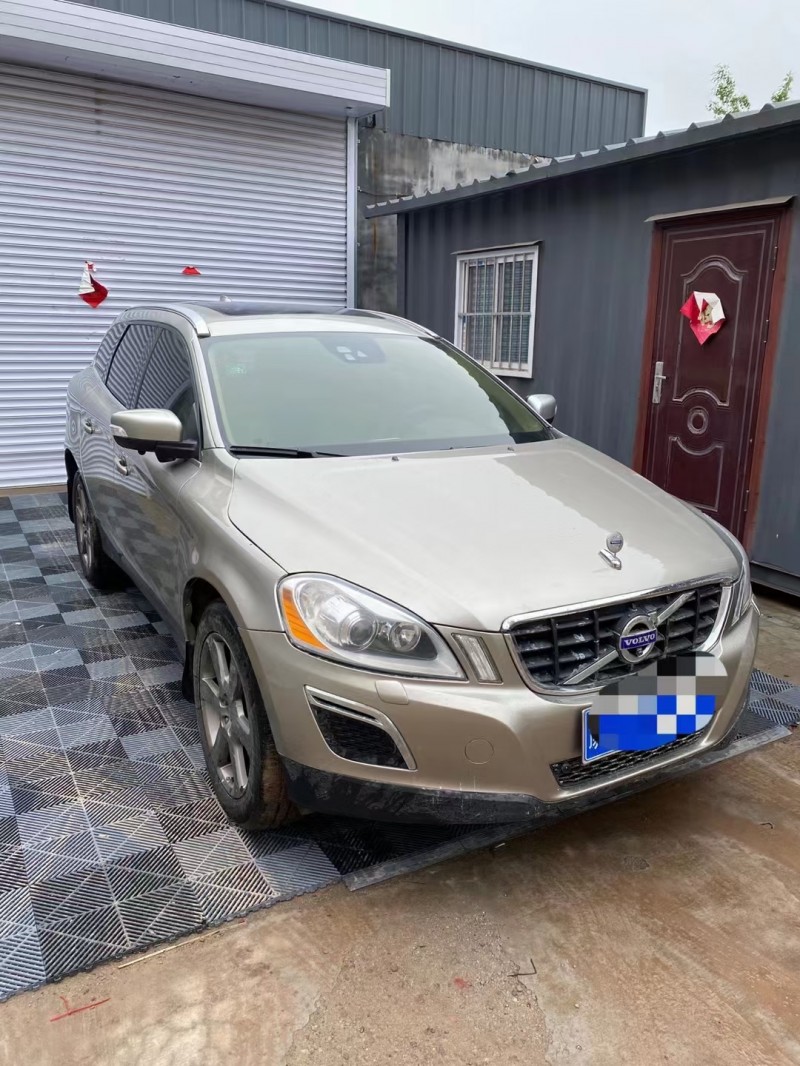 青島13年沃爾沃XC603