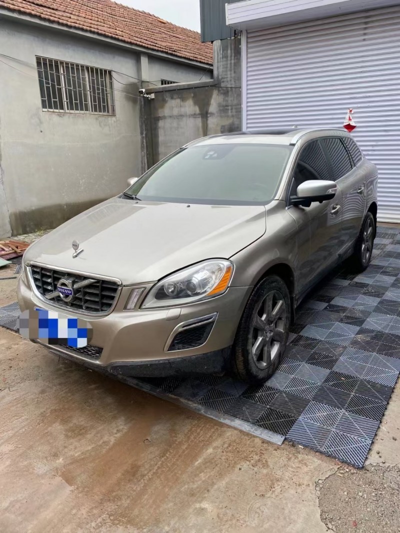 青島13年沃爾沃XC609