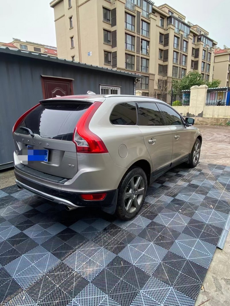 青島13年沃爾沃XC606