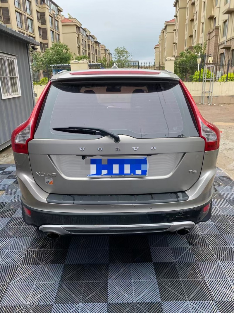 青島13年沃爾沃XC605