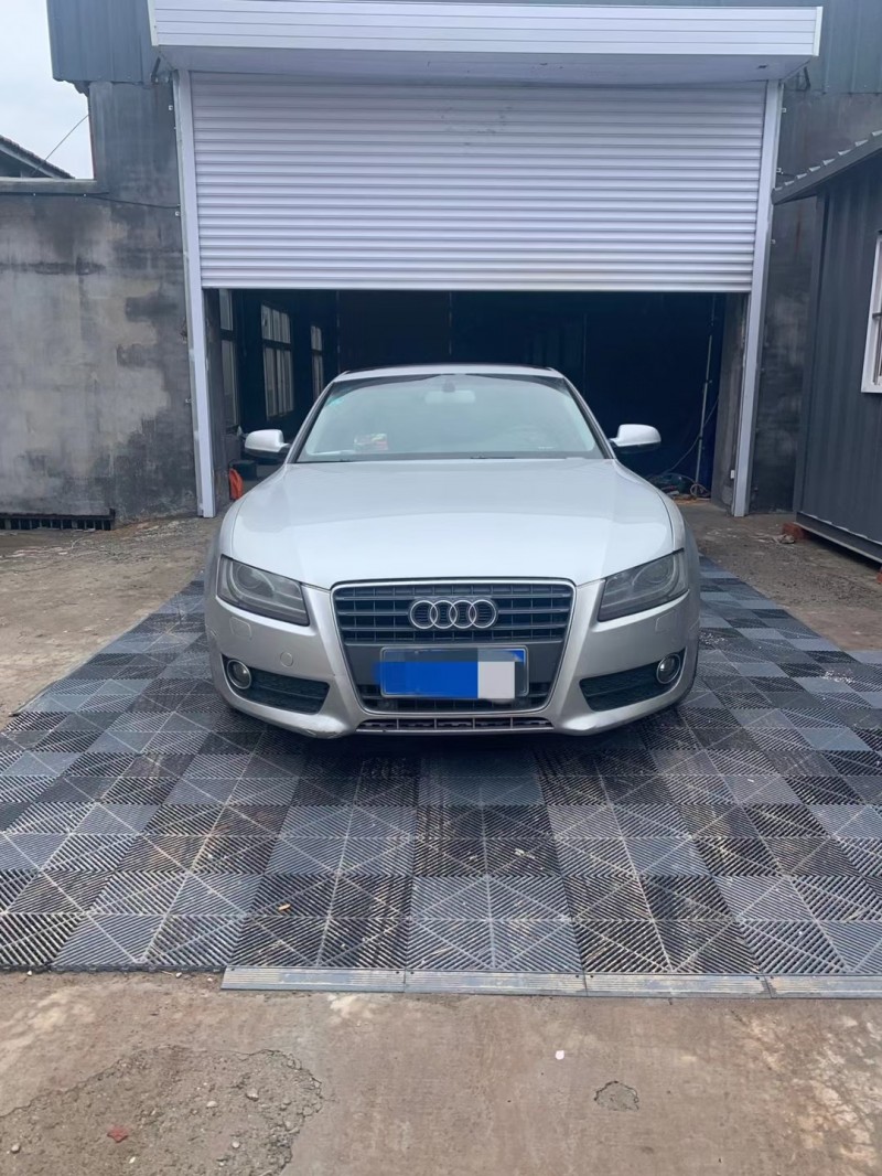 青岛11年奥迪A58