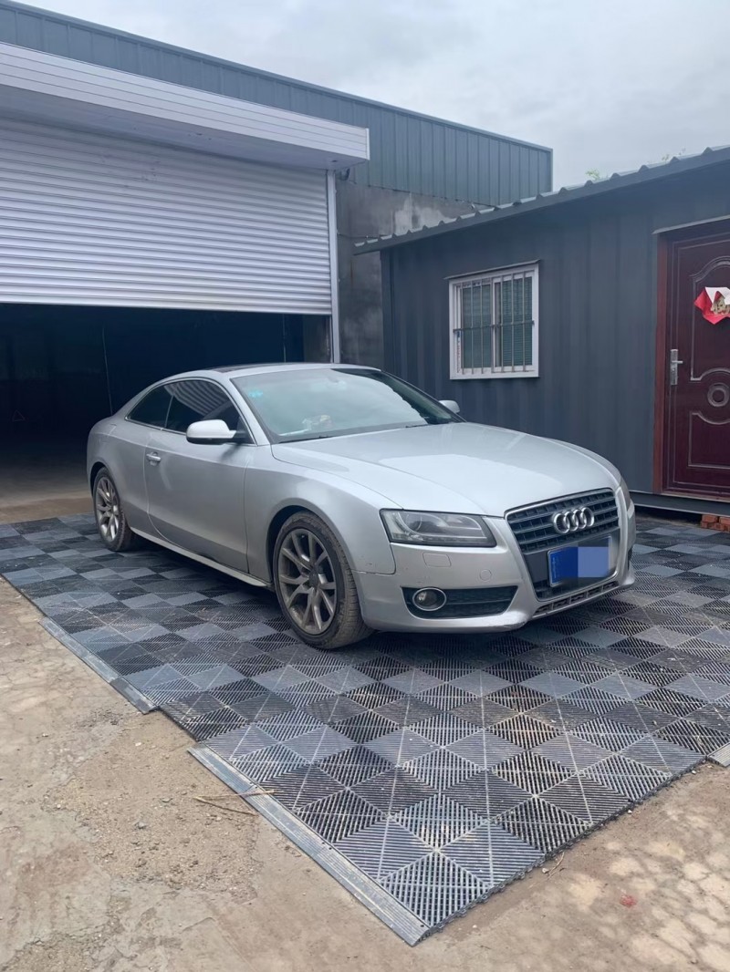 青岛11年奥迪A56