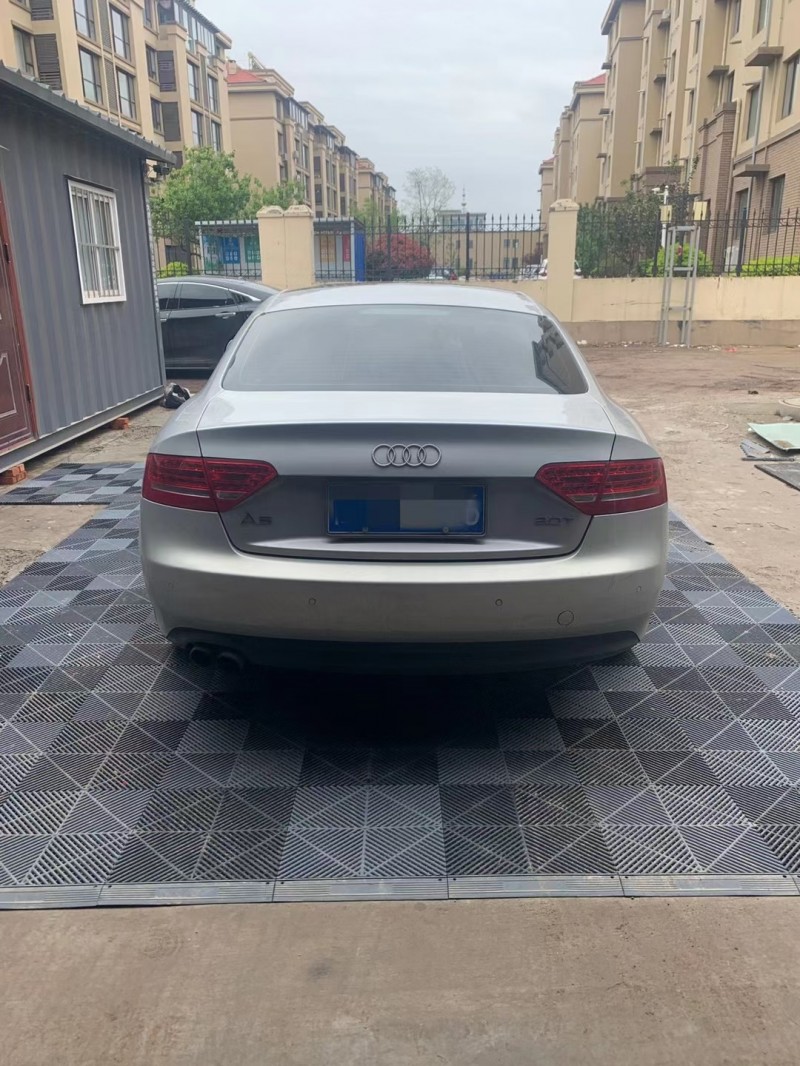 青岛11年奥迪A51