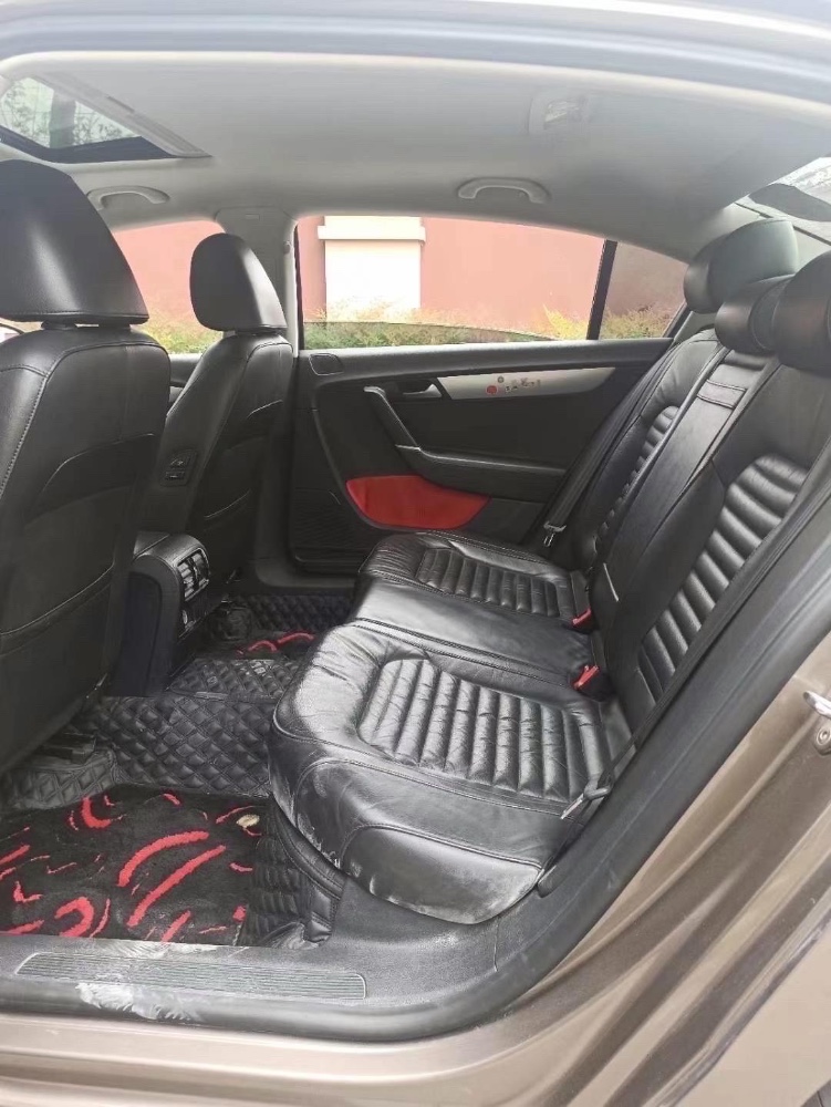 成都15年大众迈腾2