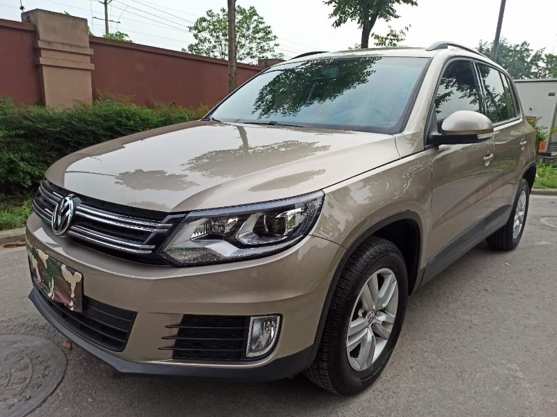 成都16年大众途观8