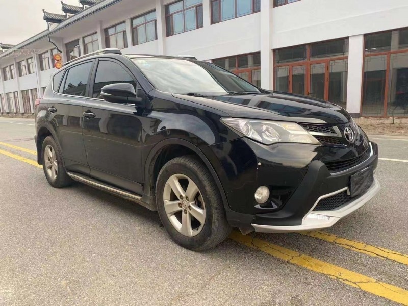 廊坊14年丰田RAV4荣放3