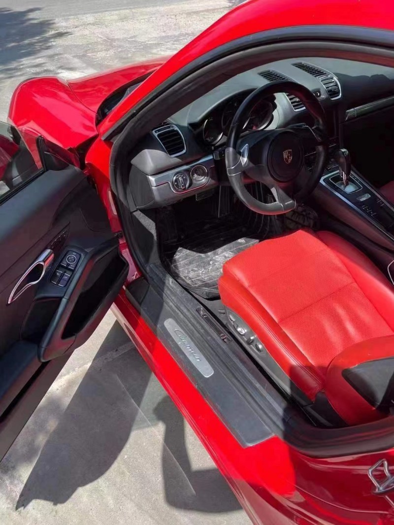 武汉15年保时捷卡曼5