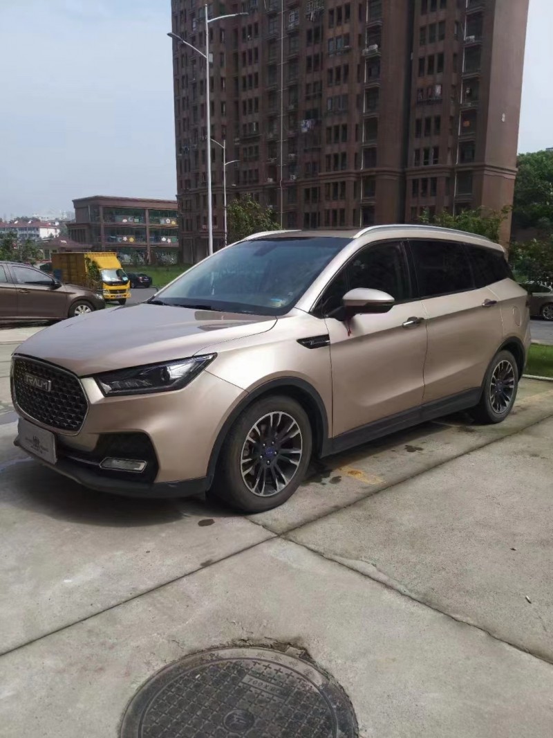 九江18年君馬汽車S706