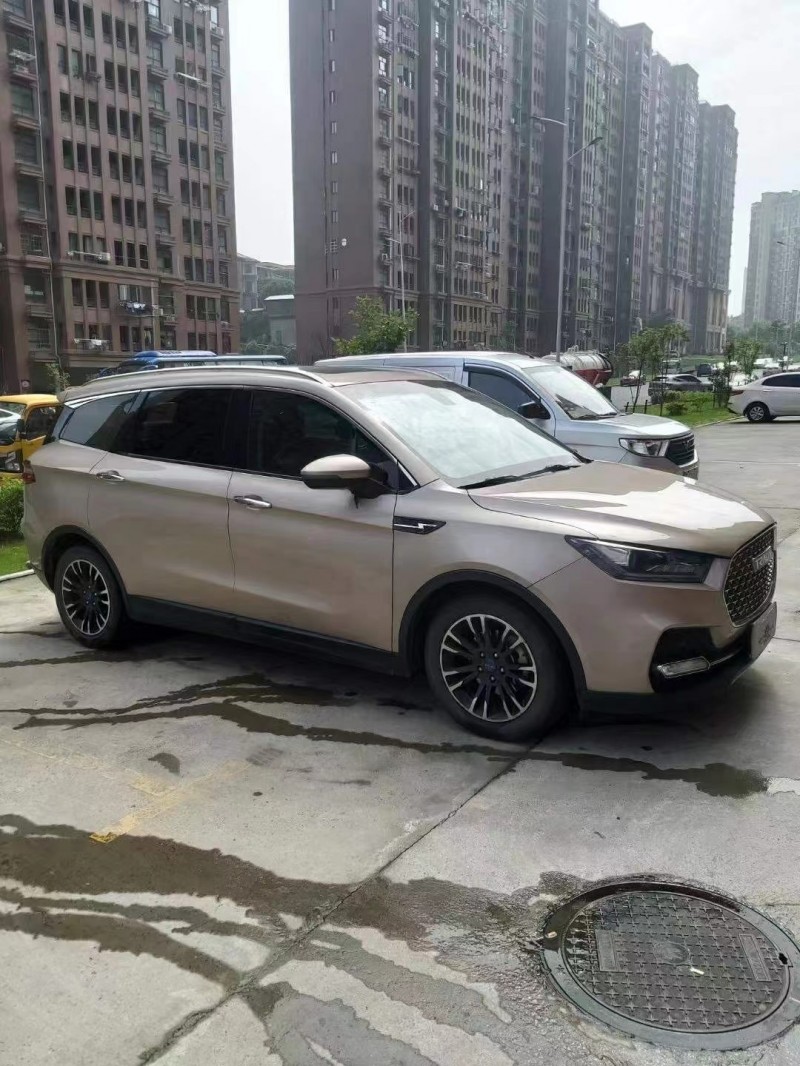 九江18年君馬汽車S705