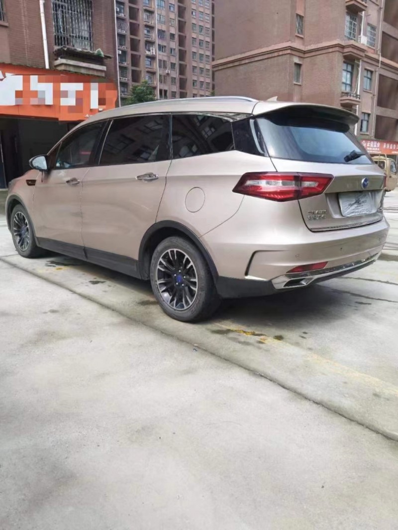 九江18年君馬汽車S704