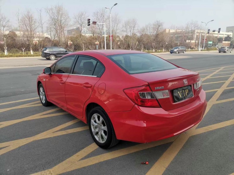 徐州14年本田思域5