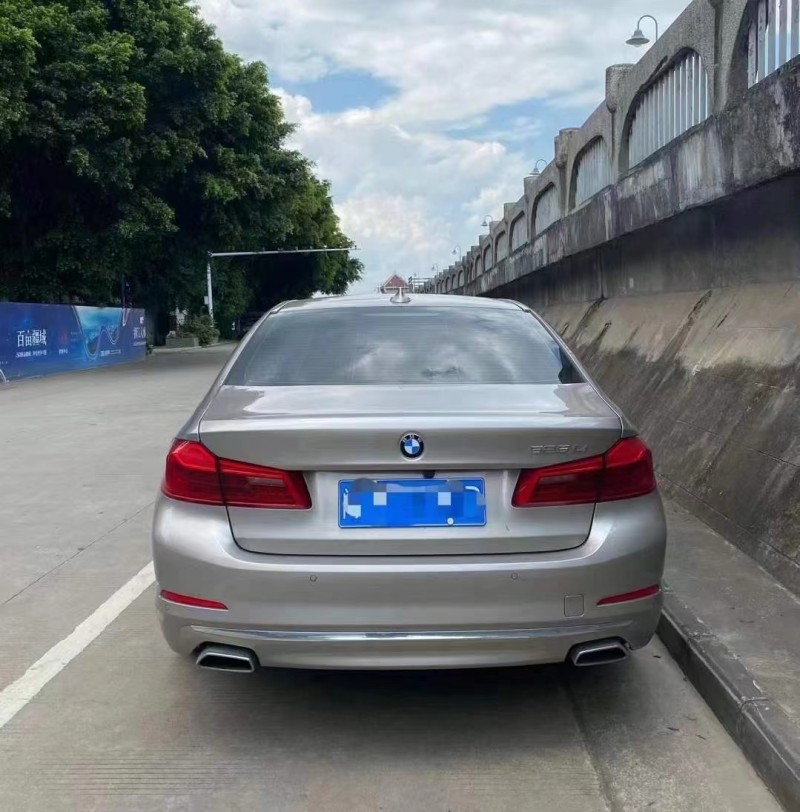 龍巖20年寶馬5系1