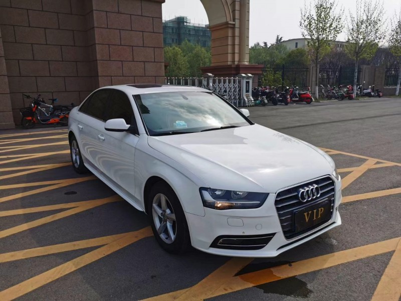 徐州14年奥迪A4L8