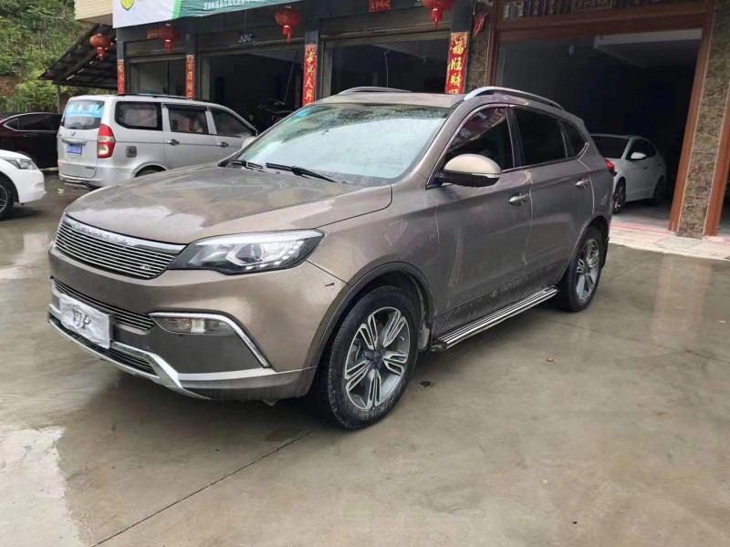 長沙17年獵豹汽車CS103