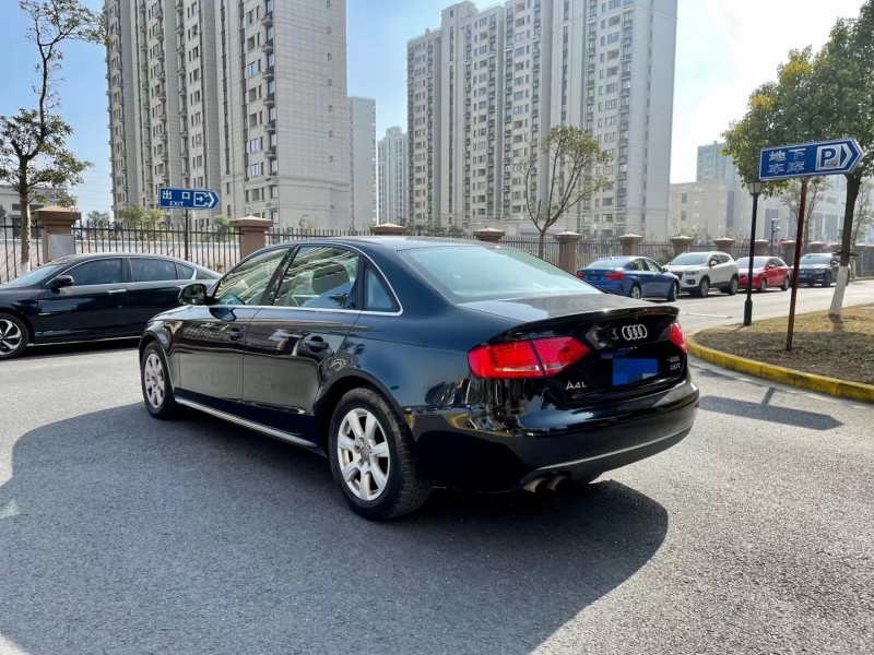 上海10年奧迪A4L3