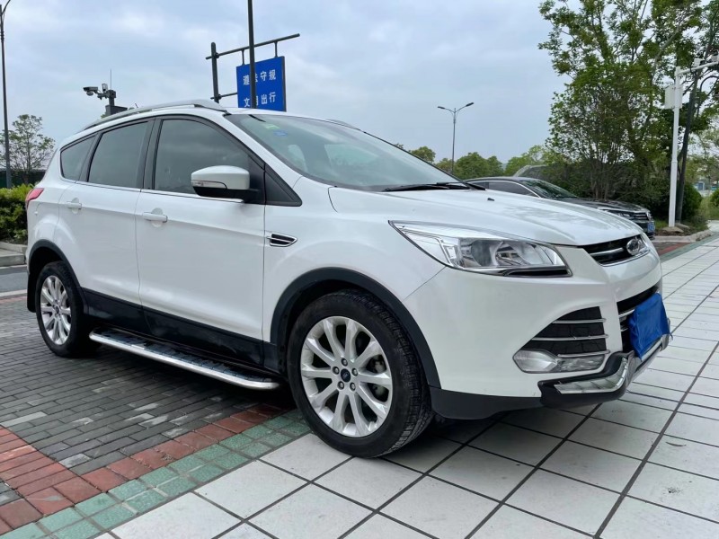 盐城14年福特翼虎7