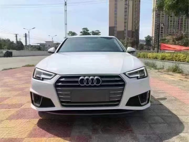 佛山19年奥迪A4L5