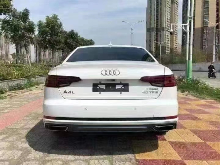 佛山19年奥迪A4L6