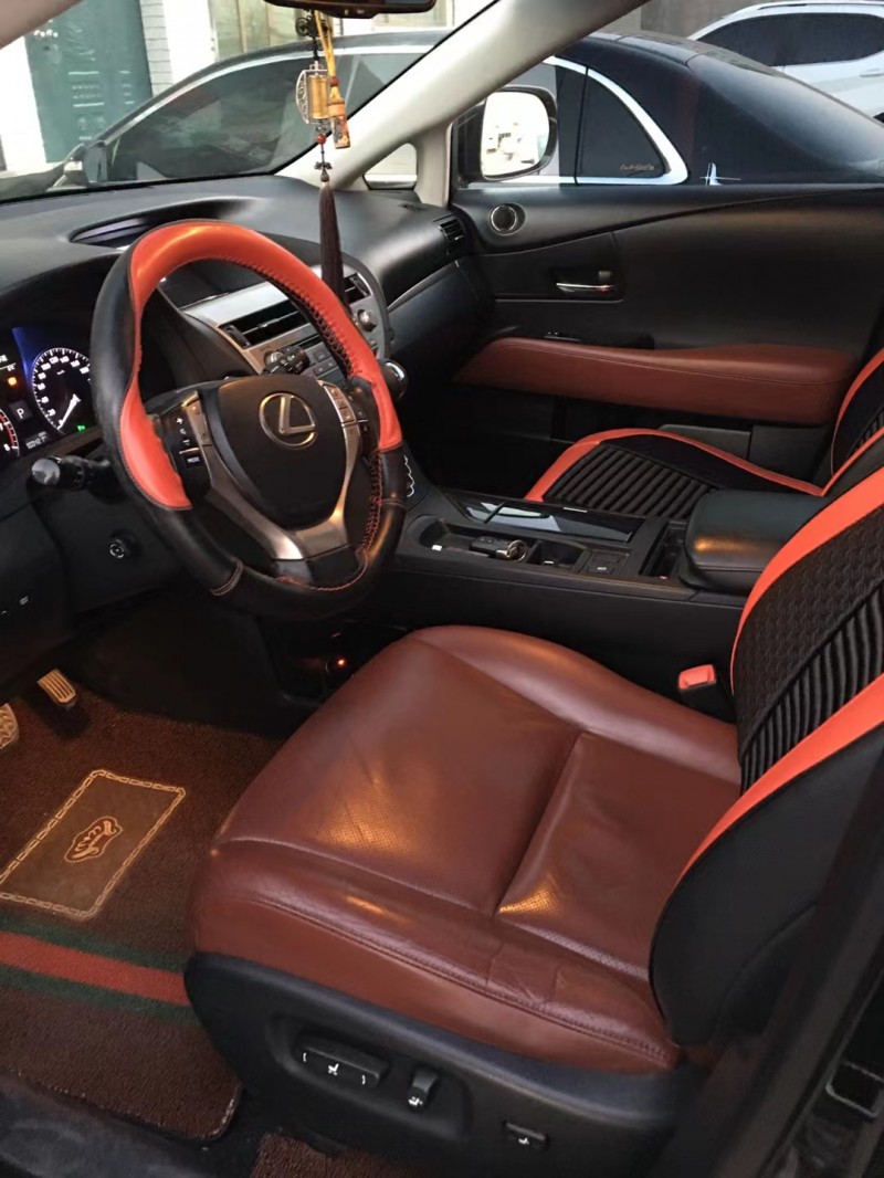 保定13年雷克萨斯RX4