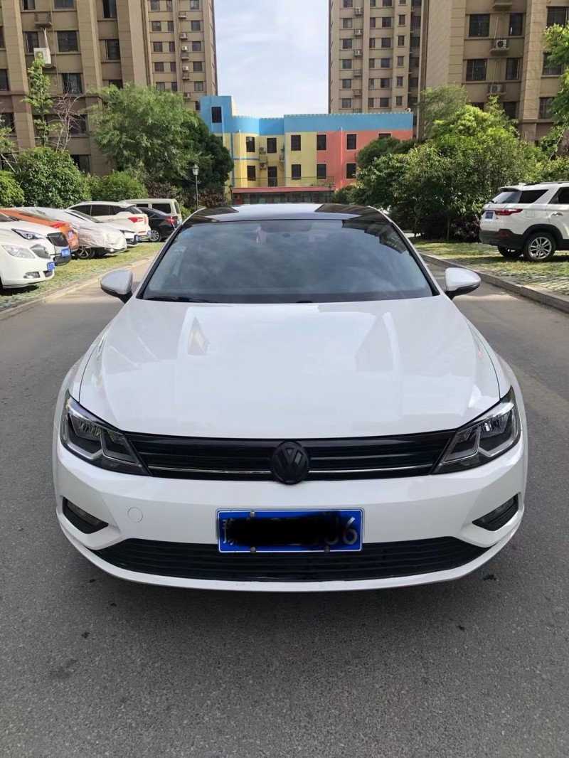 阜陽18年大眾凌渡1