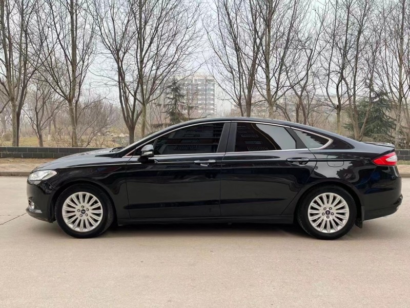 邢台13年福特蒙迪欧8