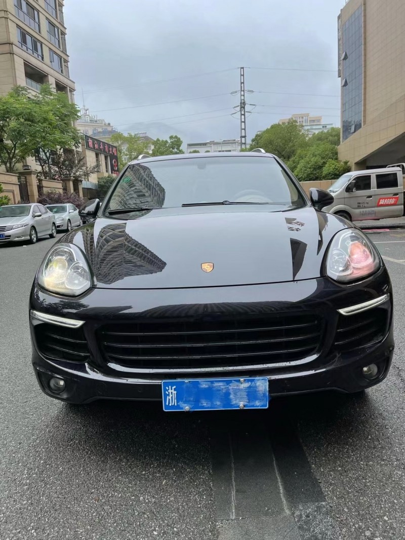 臺州15年保時捷卡宴1