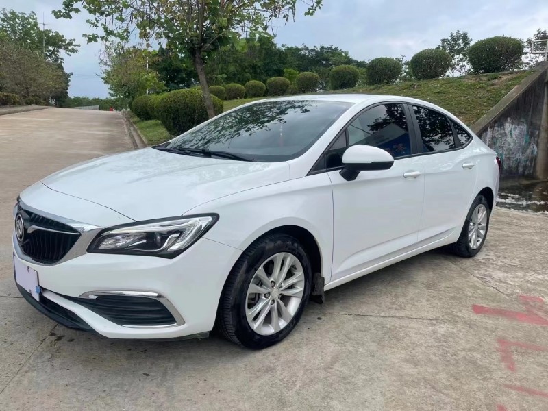 江门19年别克威朗7