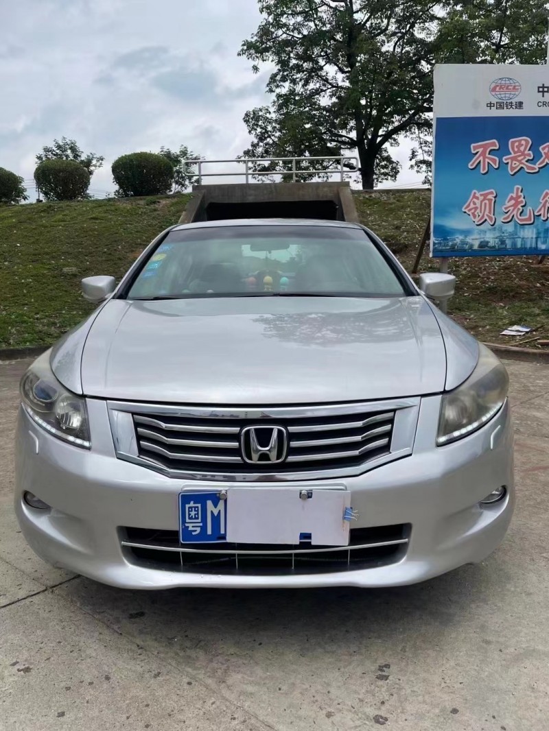 江门08年本田雅阁1