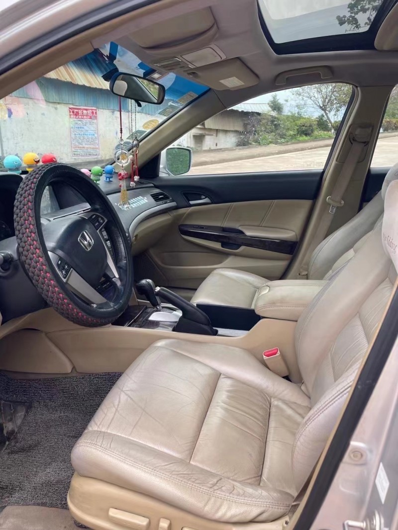 江门08年本田雅阁4