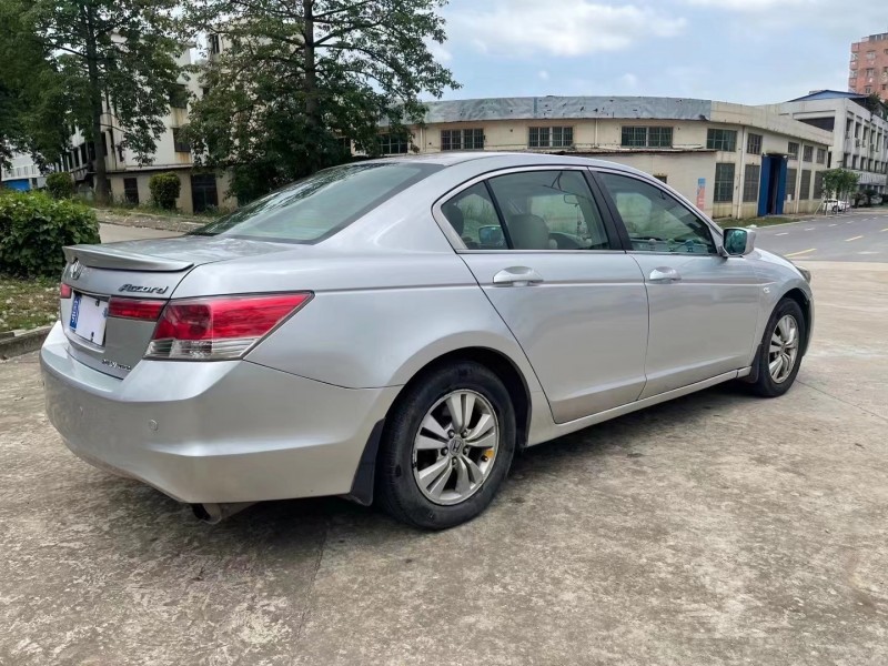 江门08年本田雅阁9