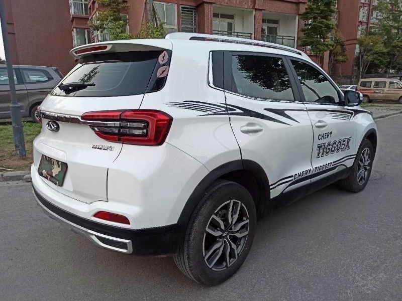 成都19年奇瑞瑞虎5x9