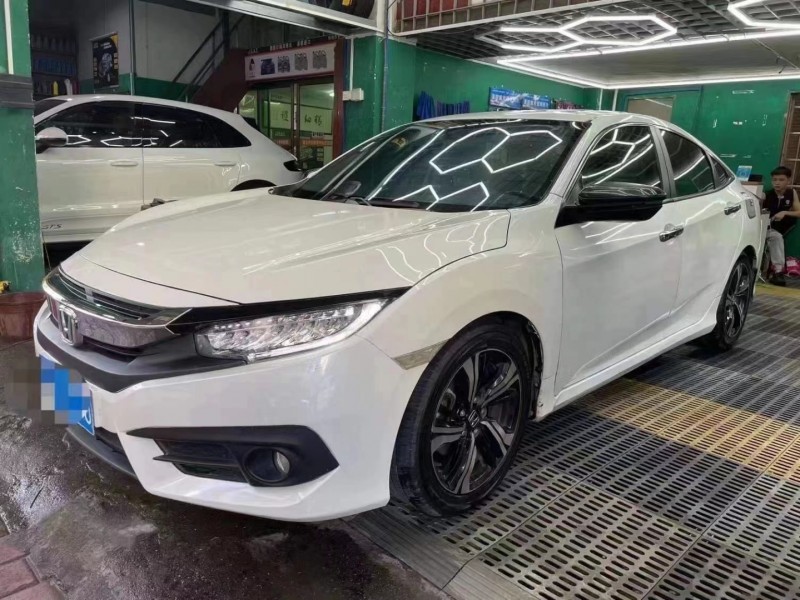 广州17年本田思域2