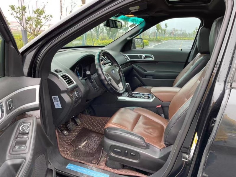 盐城15年福特探险者4