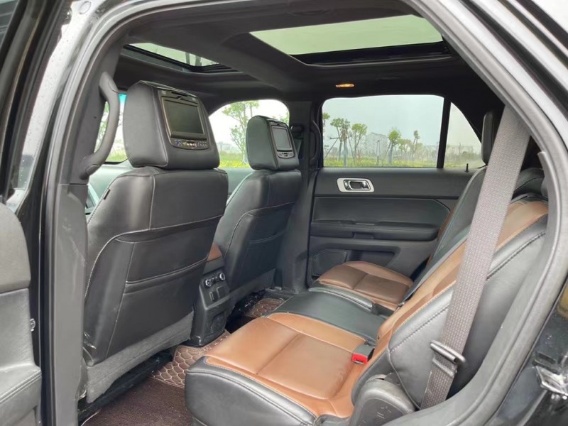 盐城15年福特探险者7