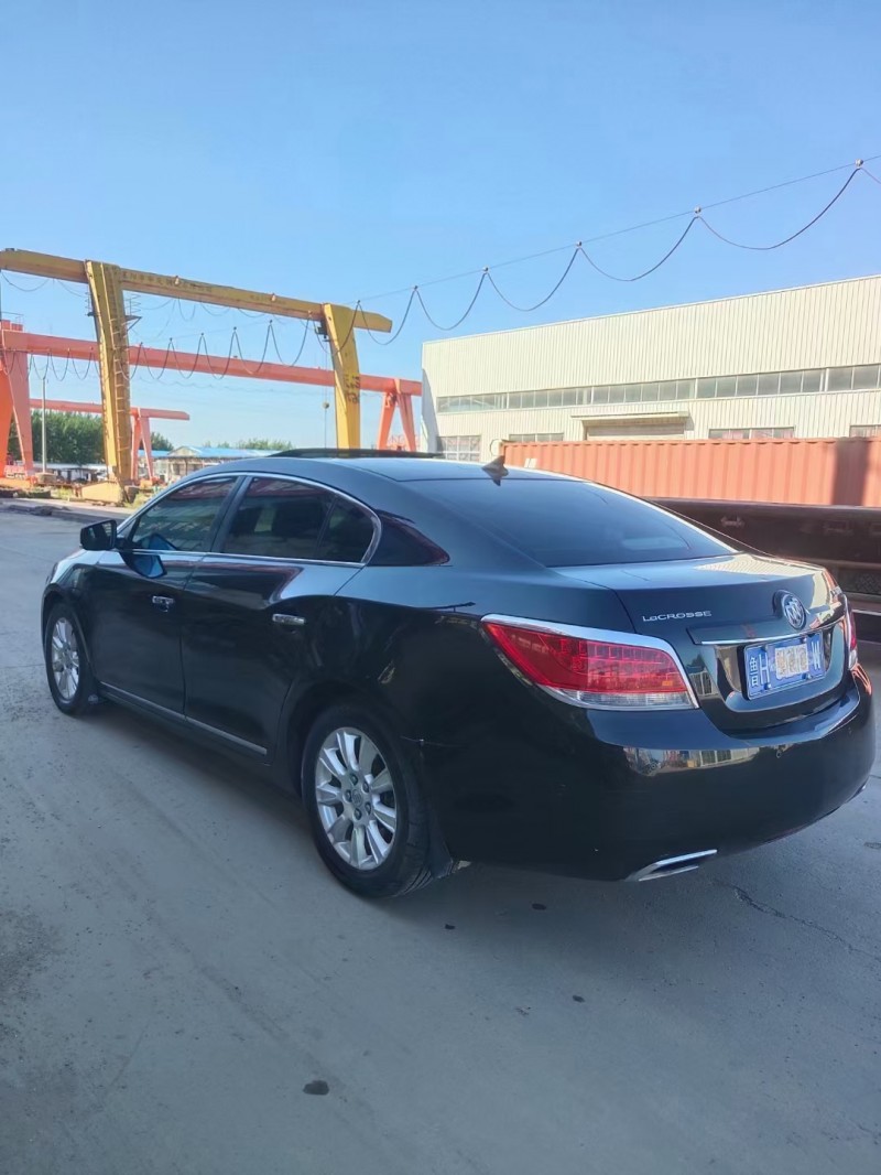 枣庄11年别克君越2