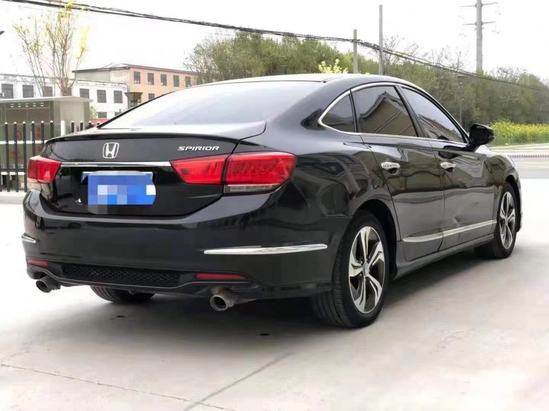 潍坊15年本田思铂睿7