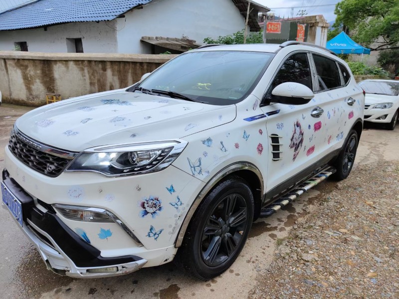 景德鎮19年獵豹汽車CS103