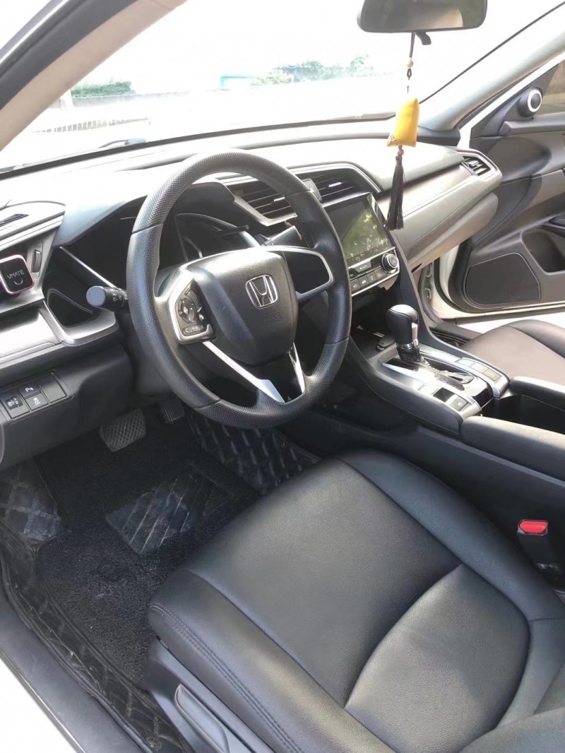 江门18年本田思域6