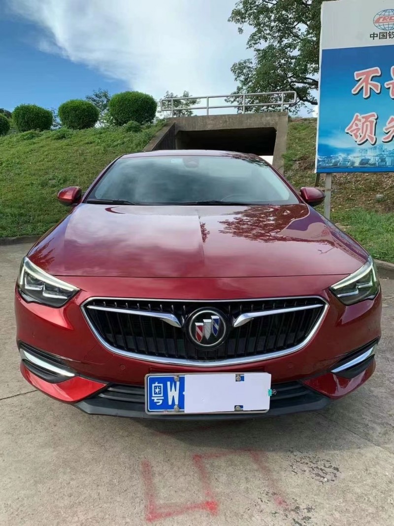 江门17年别克君威1