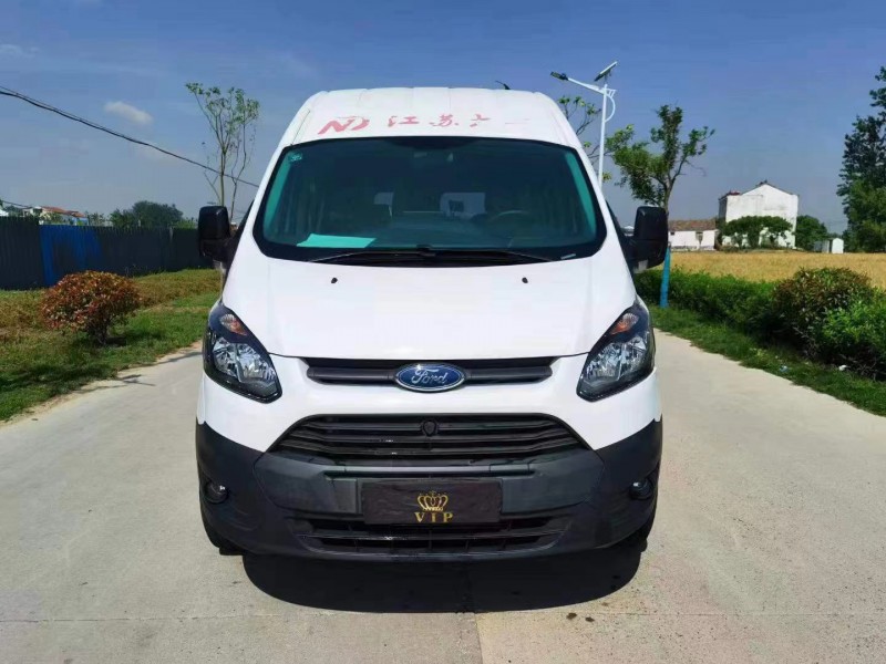 徐州18年福特全顺9