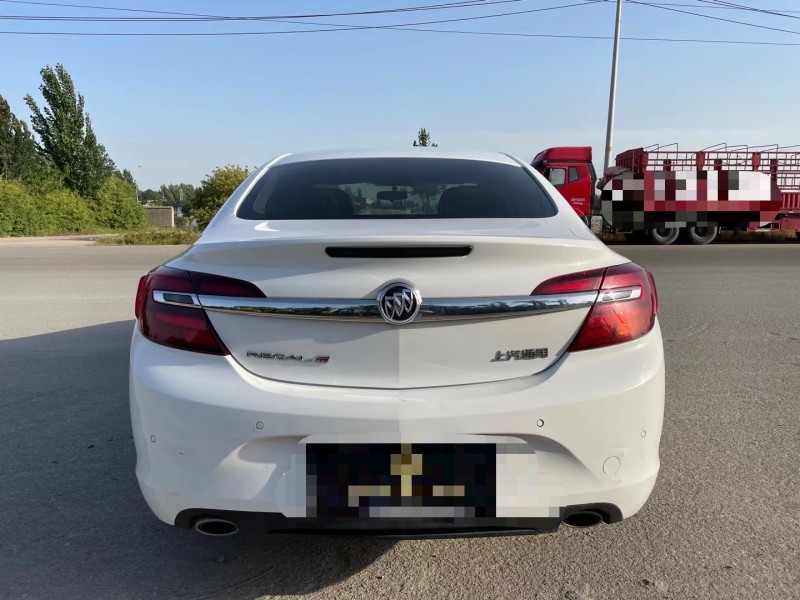 枣庄16年别克君威9