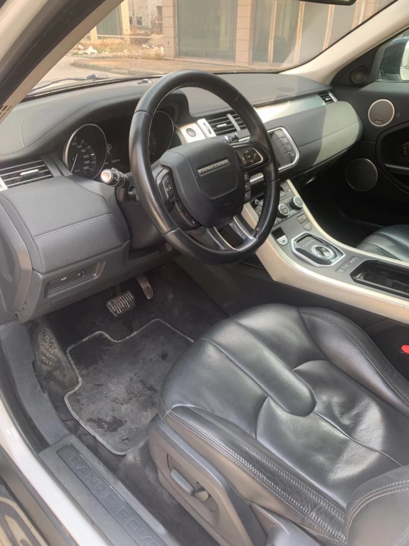 徐州15年路虎极光5
