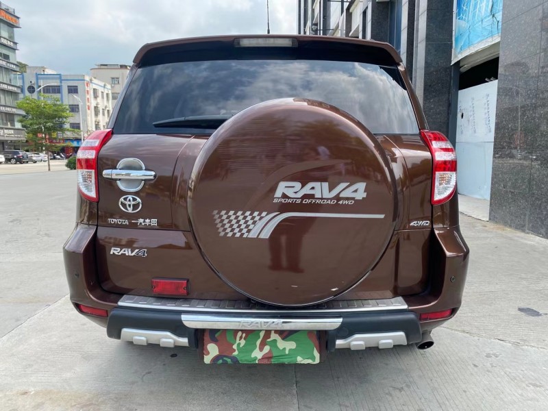 东莞12年丰田RAV4荣放1
