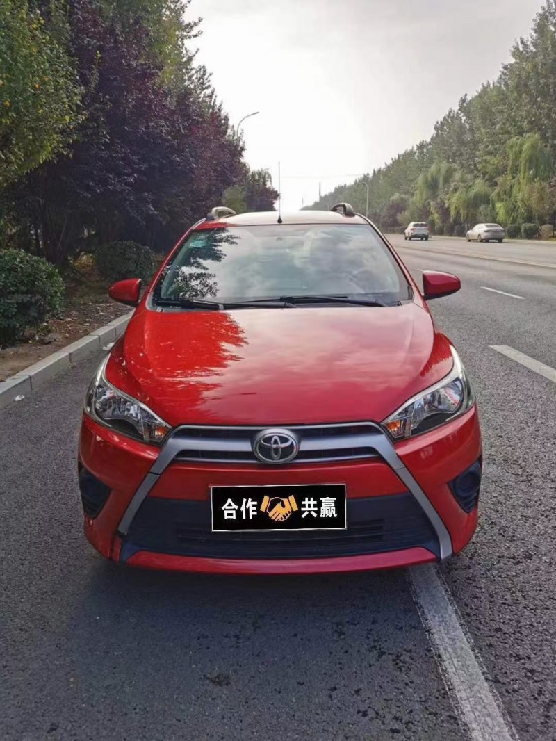 邢台15年丰田YARiS L 致炫1